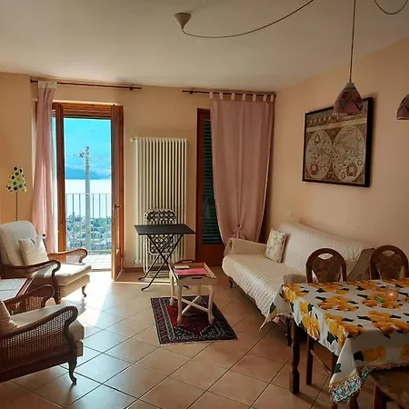 Casa Angela Gravedona * Consiglio di Rumo